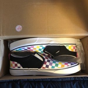 brand new checkered vans